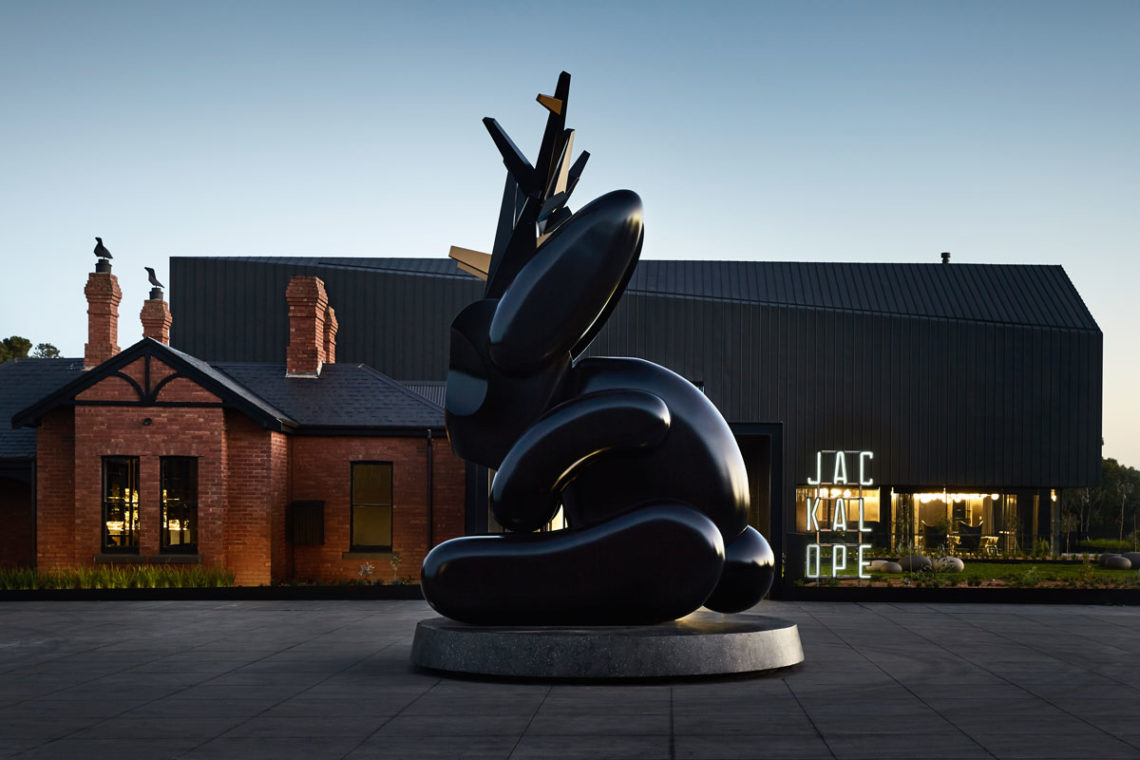 Üzümün lüksü sanatı ve tasarımı: Jackalope Hotel